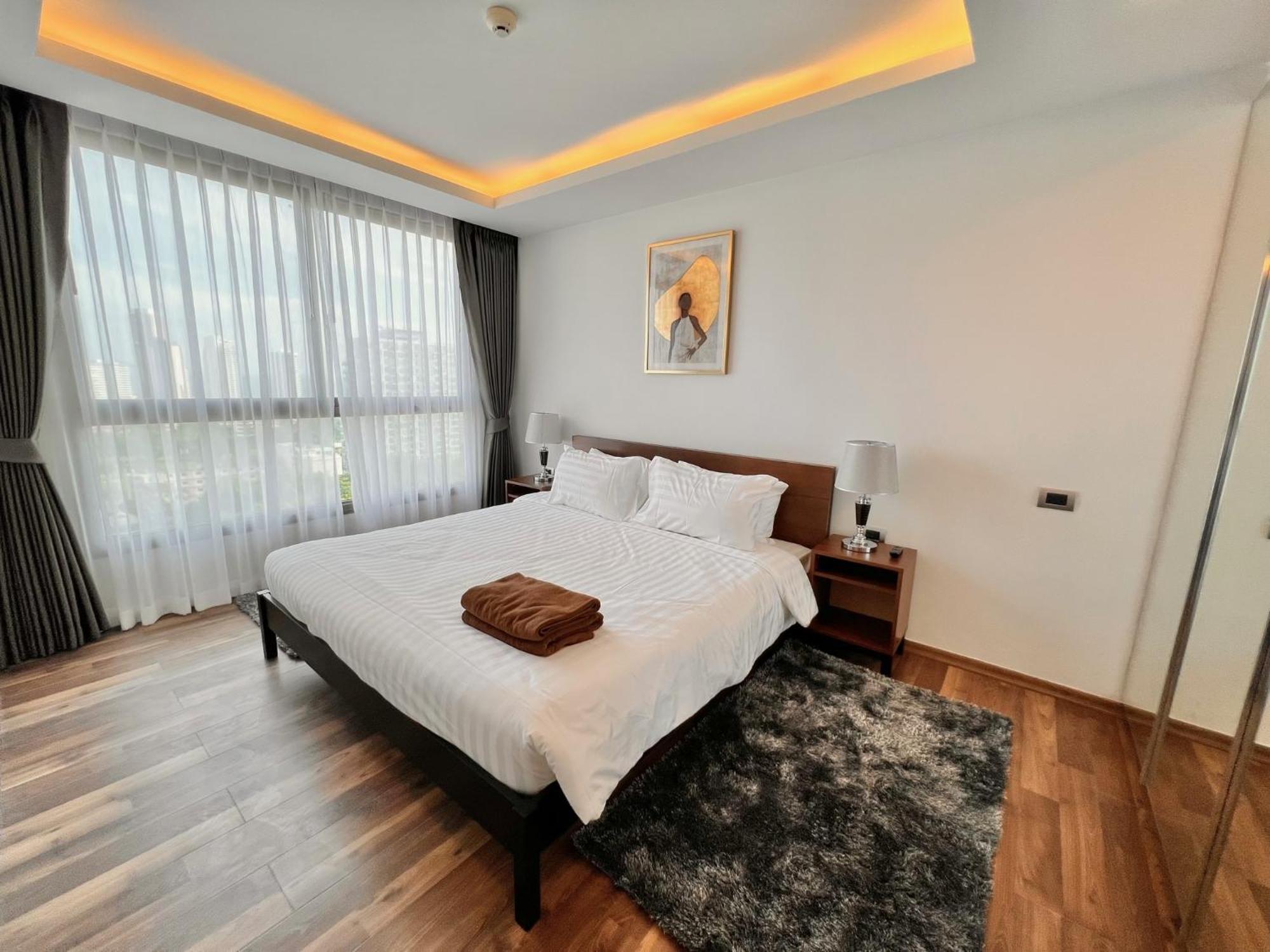 Appartement Better Than 1 Bedroom In Peak Towers *